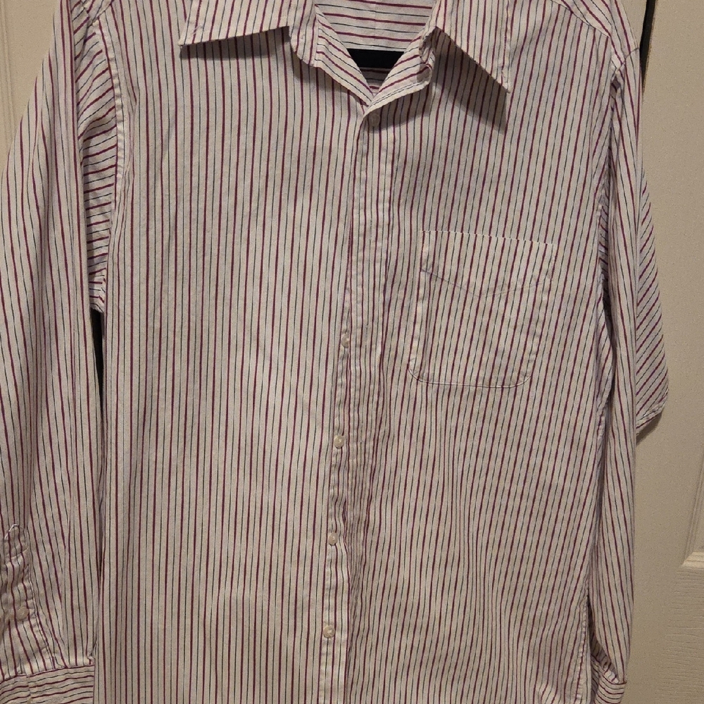 Club Room Red and White Casual Button Down Shirt
